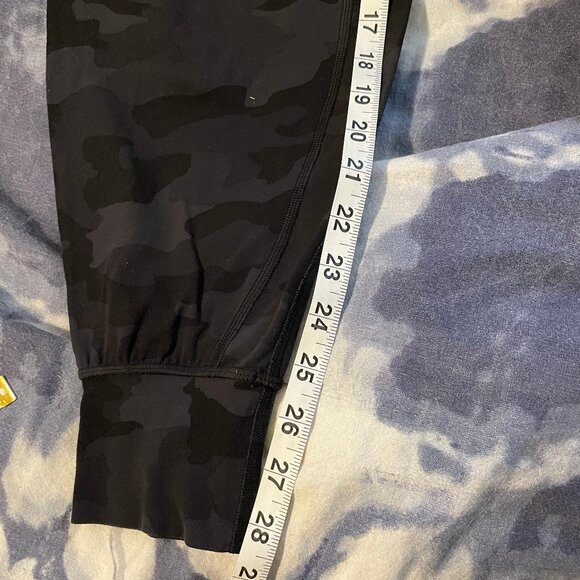 Lululemon Align Jogger 28" Heritage 365 Camo Deep Coal Multi sz 10 - Picture 7 of 7